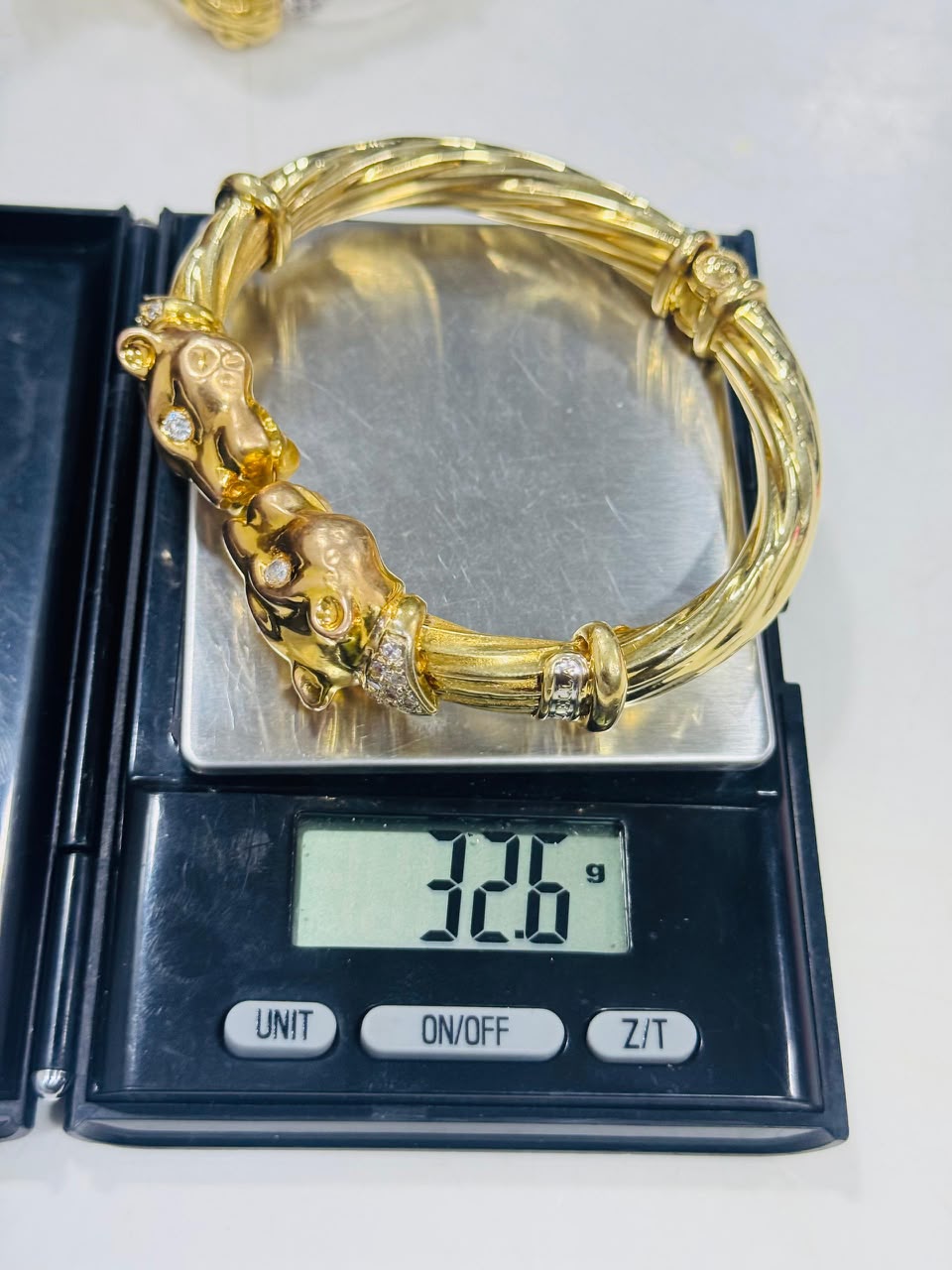 Cuban Bracelet — 32.6g