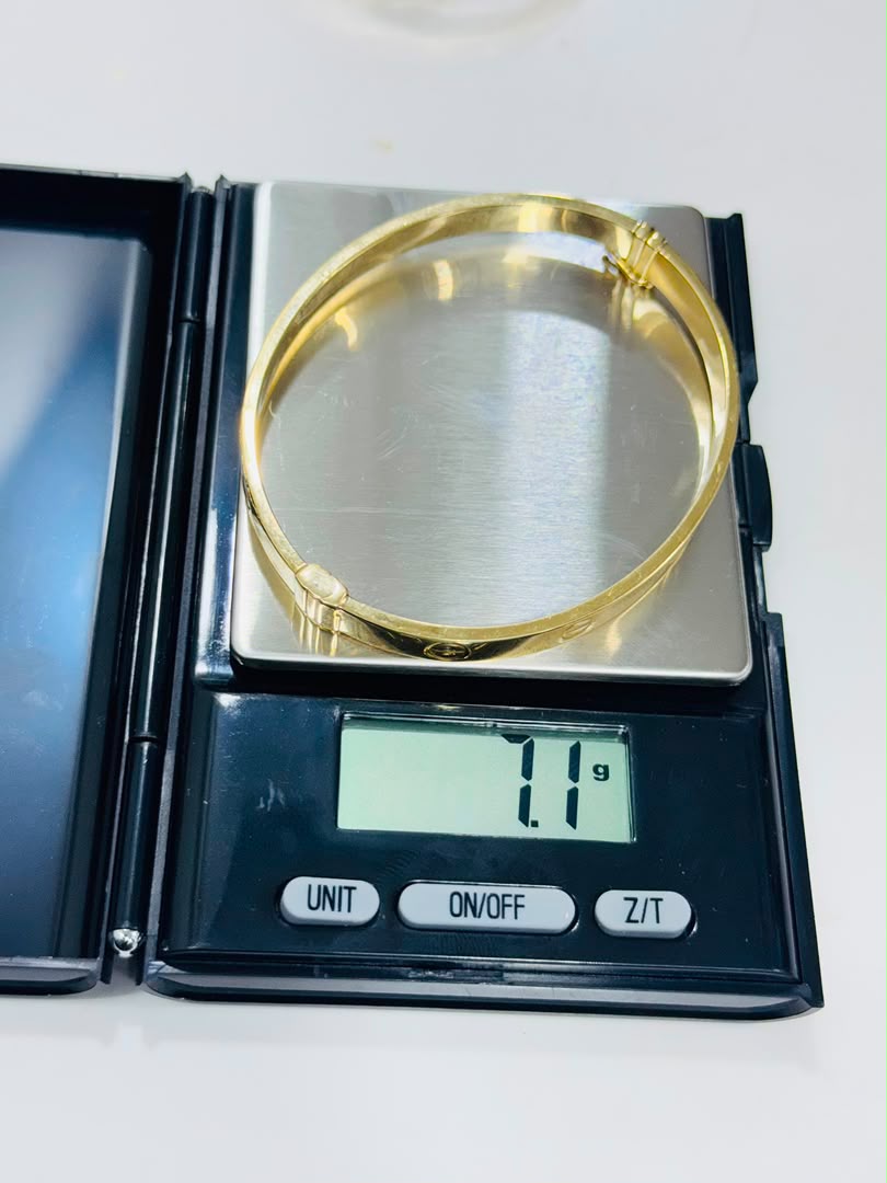 Cartier Hand Bangle — 7.1g