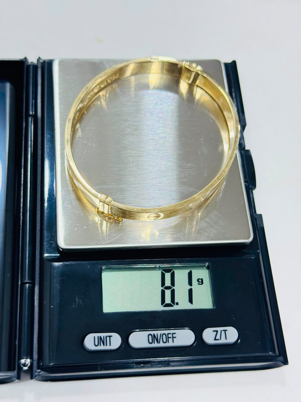 Cartier Hand Bangle — 8.1g